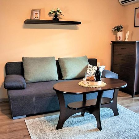 Apartament "Klimatycznie" - Przytulny, 4-Osobowy, Jelenia Gora, Cieplice 외부 사진