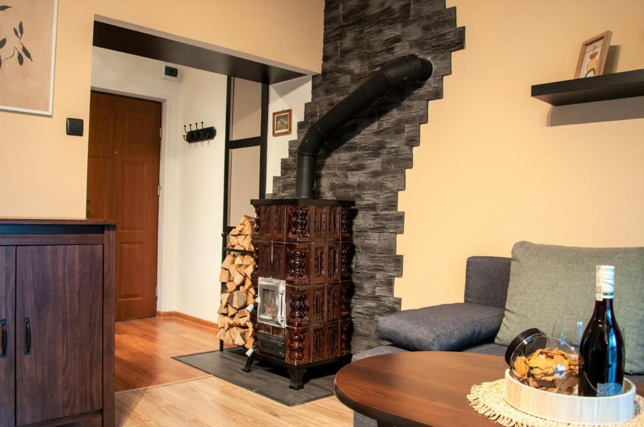 Apartament "Klimatycznie" - Przytulny, 4-Osobowy, Jelenia Gora, Cieplice 외부 사진